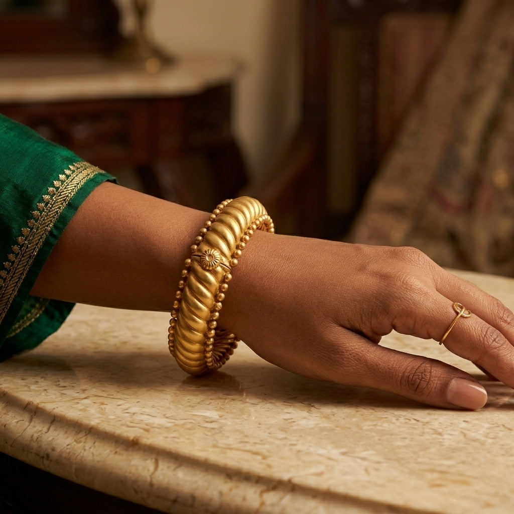 Heritage Sutrala Twisted Rope Gold Kada Bangle - ratnalijewels