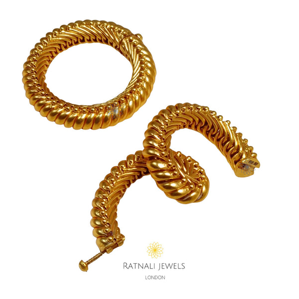 Handmade Indian Heritage Bangle | 925 Silver Gold Plated Kada Bangle Bracelet - ratnalijewels