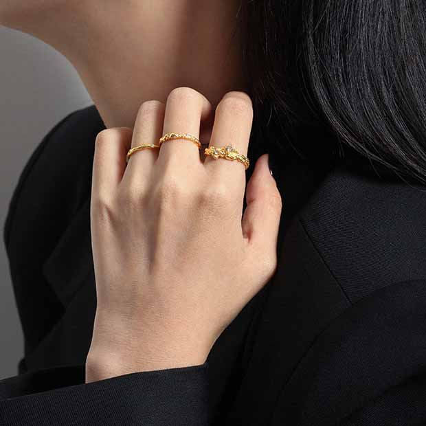Organic Accent Open Ring in 925 sterling silver. An organic slim band with cubic zirconia accents in two profiles.
