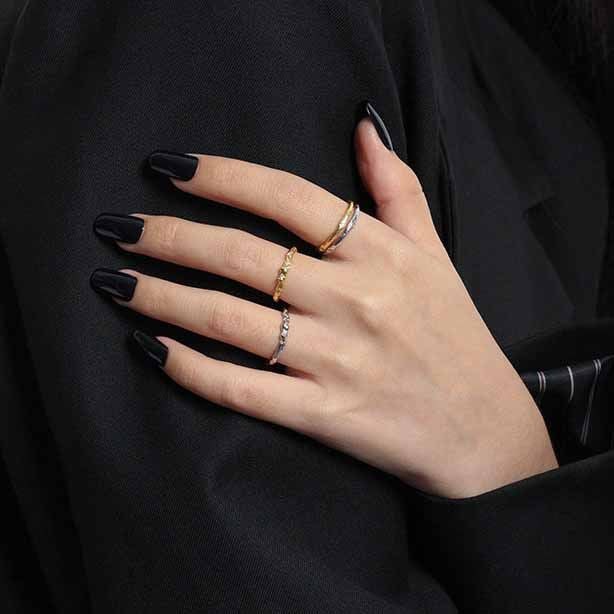 Organic Accent Open Ring in 925 sterling silver. An organic slim band with cubic zirconia accents in two profiles.