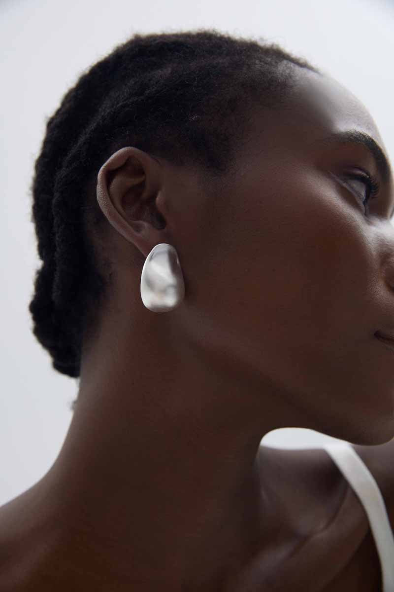 Organic Oval Stud Earrings in 999 fine silver. Generous irregular ovals with softly rounded polished surfaces.