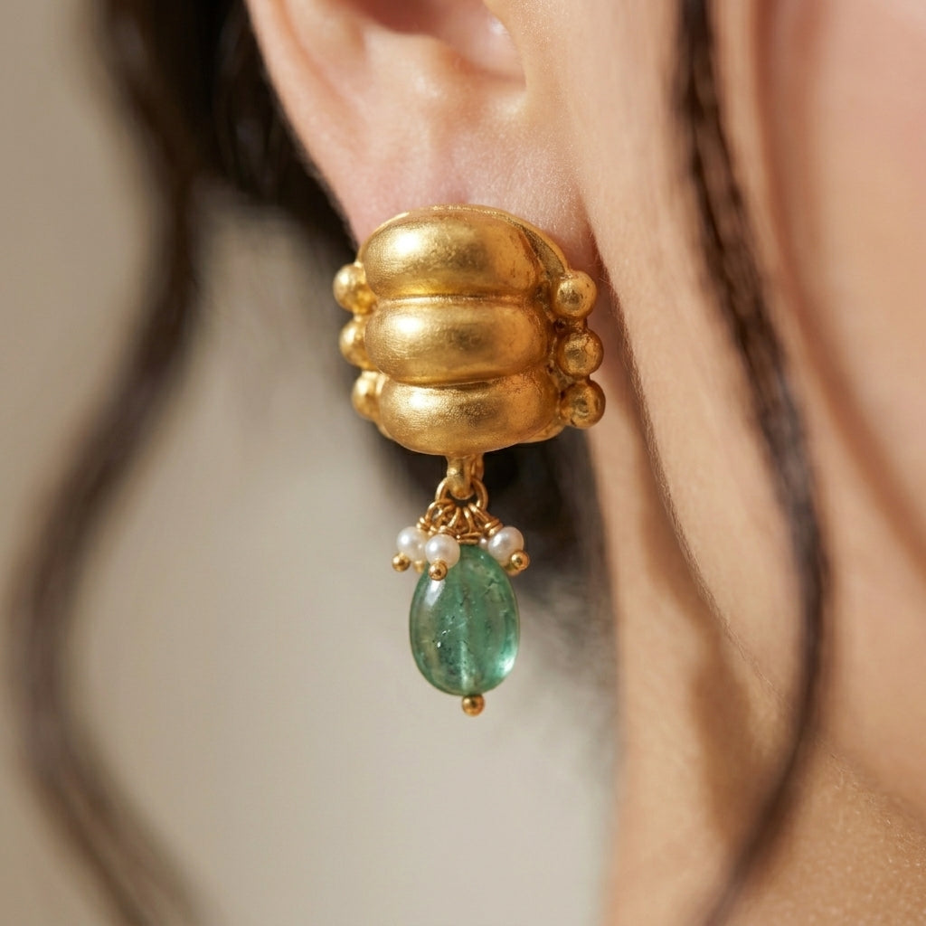 Sutrala Rope and Emerald Drop Necklace Set - ratnalijewels