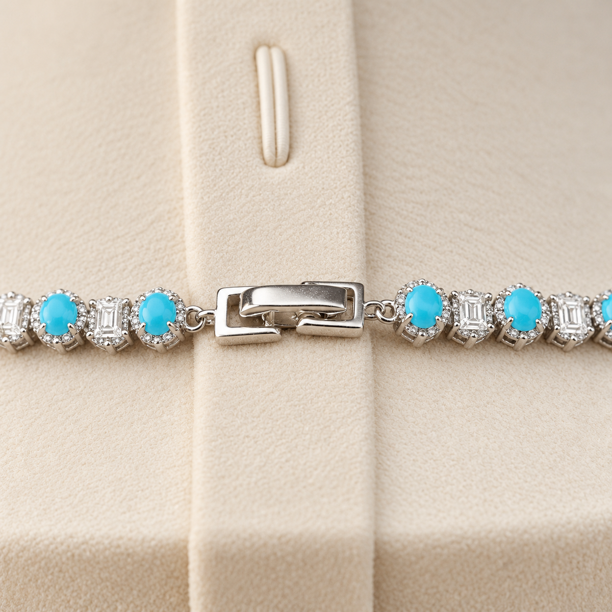 Clasp detail of Turquoise Geometric Pendant Necklace in rhodium plated 925 sterling silver
