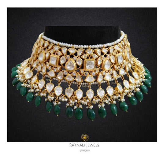 polki necklace with emerald beads