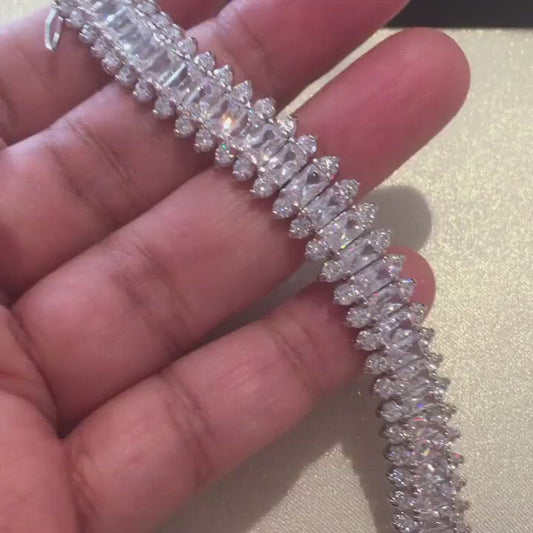 Diamond tennis bracelet